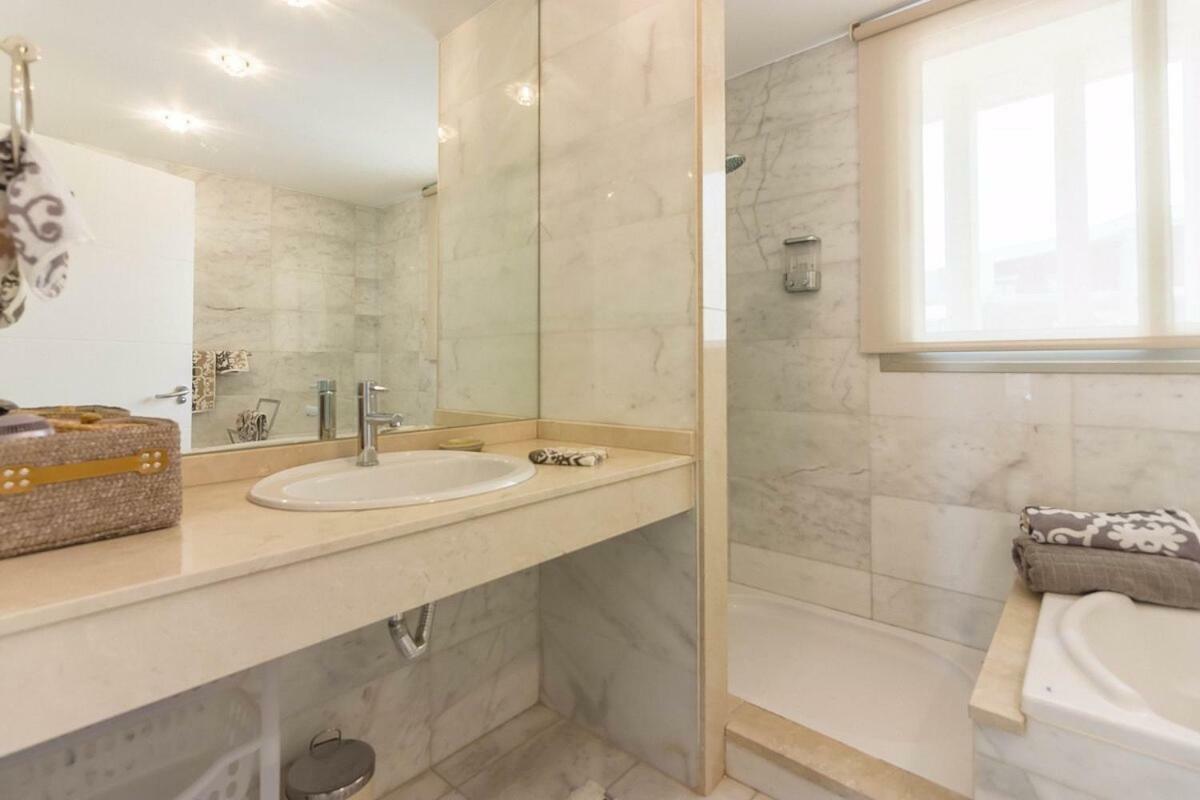 אדחה Villa White Whale מראה חיצוני תמונה